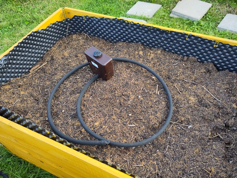 Abgemessener Perlschlauch mit Tank